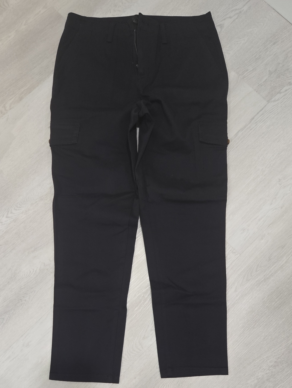 Women's Petite Mid Rise Slim Cargo Chino Pants